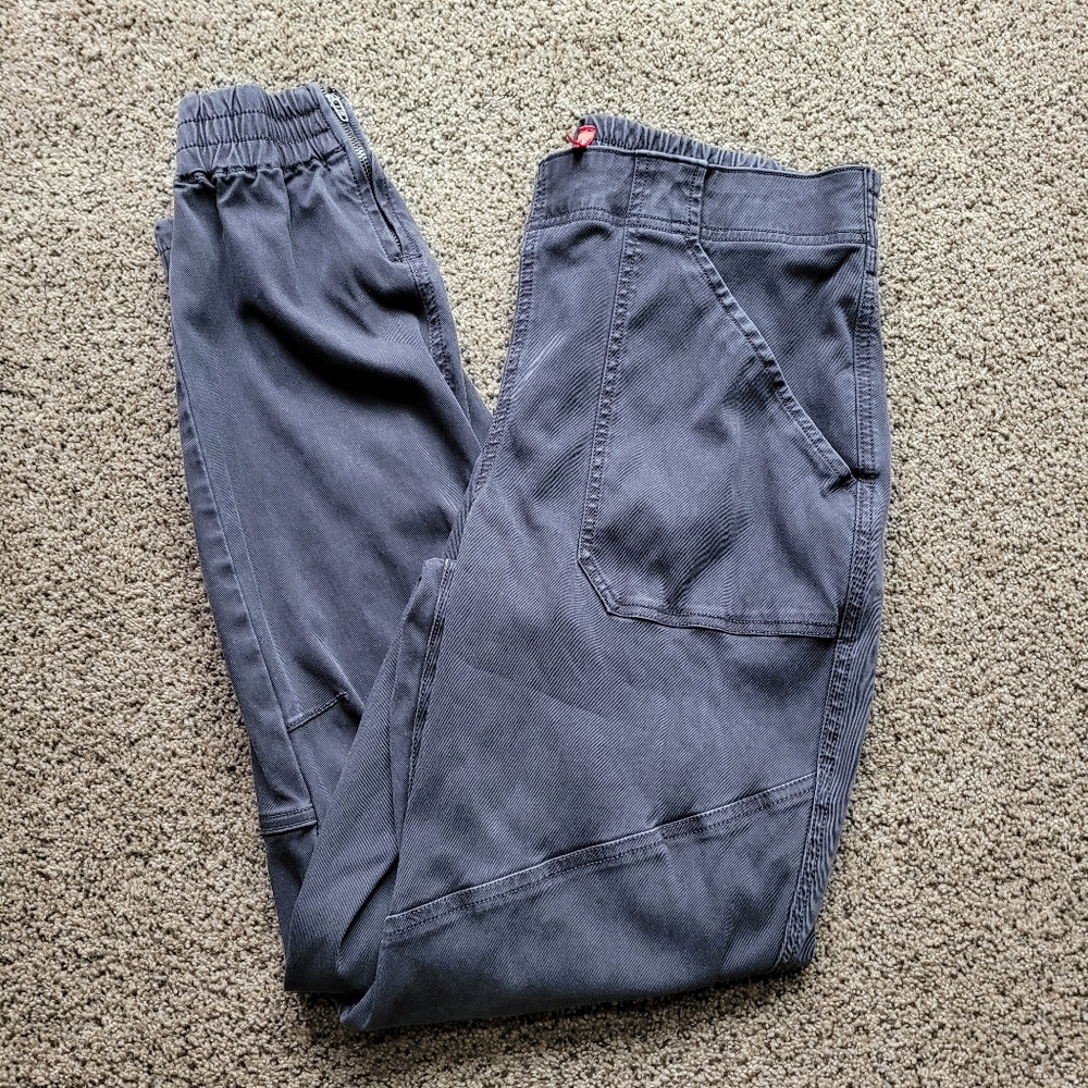 Spanx Women's Stretch Twill Cargo Joggers Pants XL Black Zipper